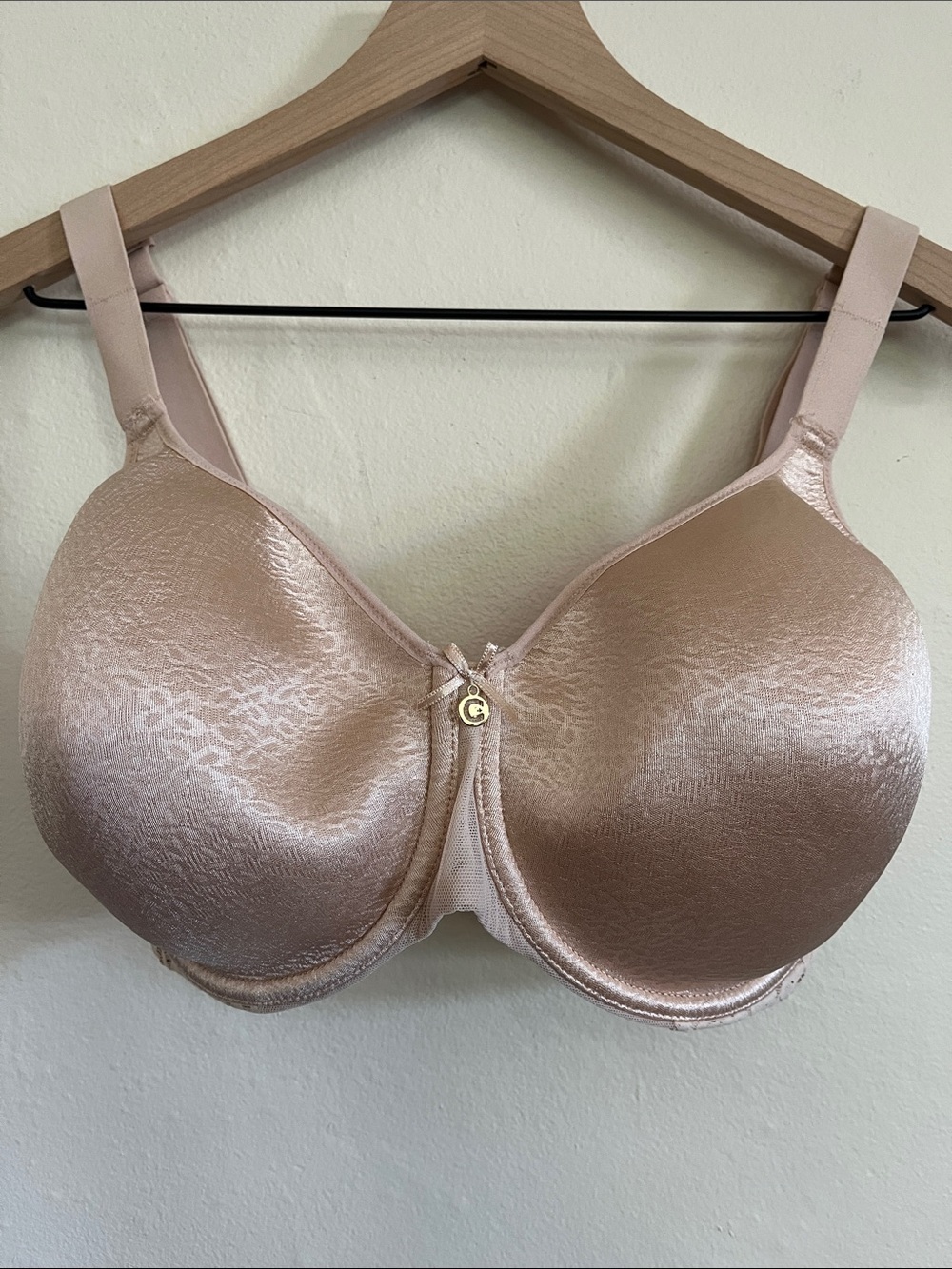 Chantelle Shimmery Nude Full Coverage Underwire Bra